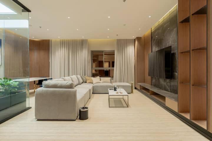 Apartment Hometel - Hittin Boulevard