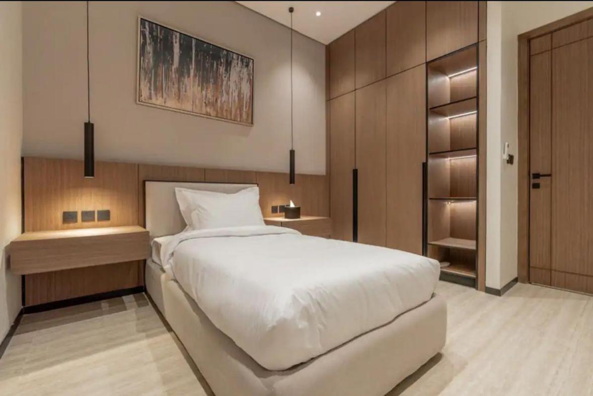 Hometel - Hittin Boulevard Apartment Riyadh